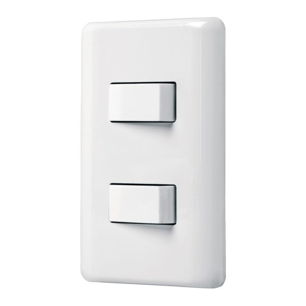 PLACA ARMADA CON 1 INTERRUPTOR DE 3 VÍAS, VOLTECK BASIC-  25084